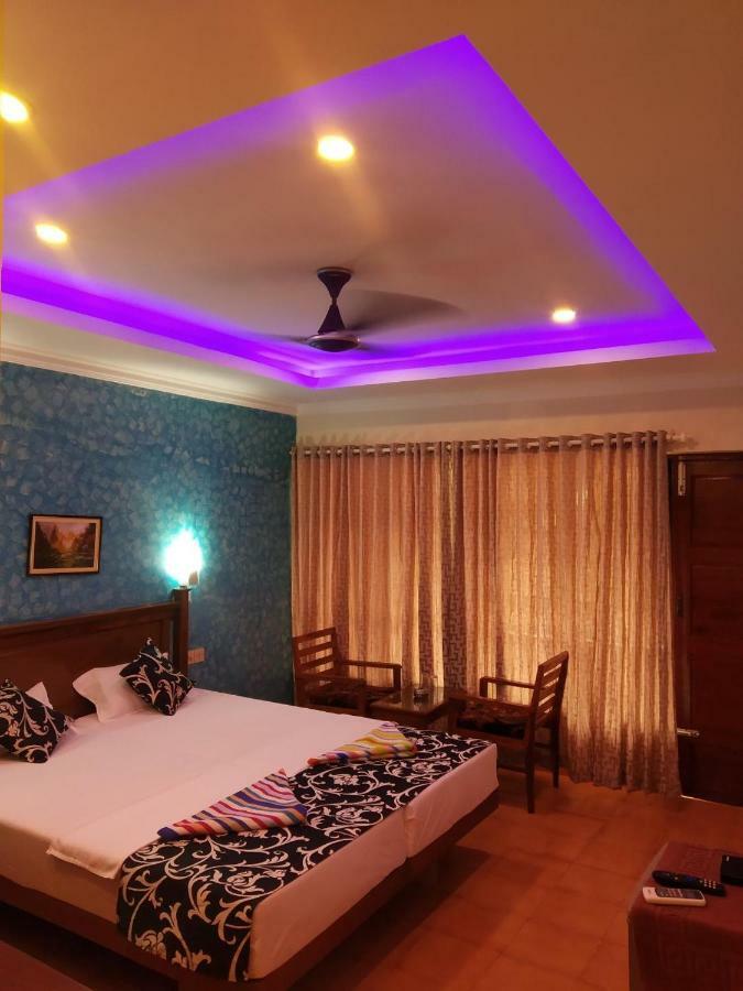 Hotel Thushara Kovalam Ngoại thất bức ảnh